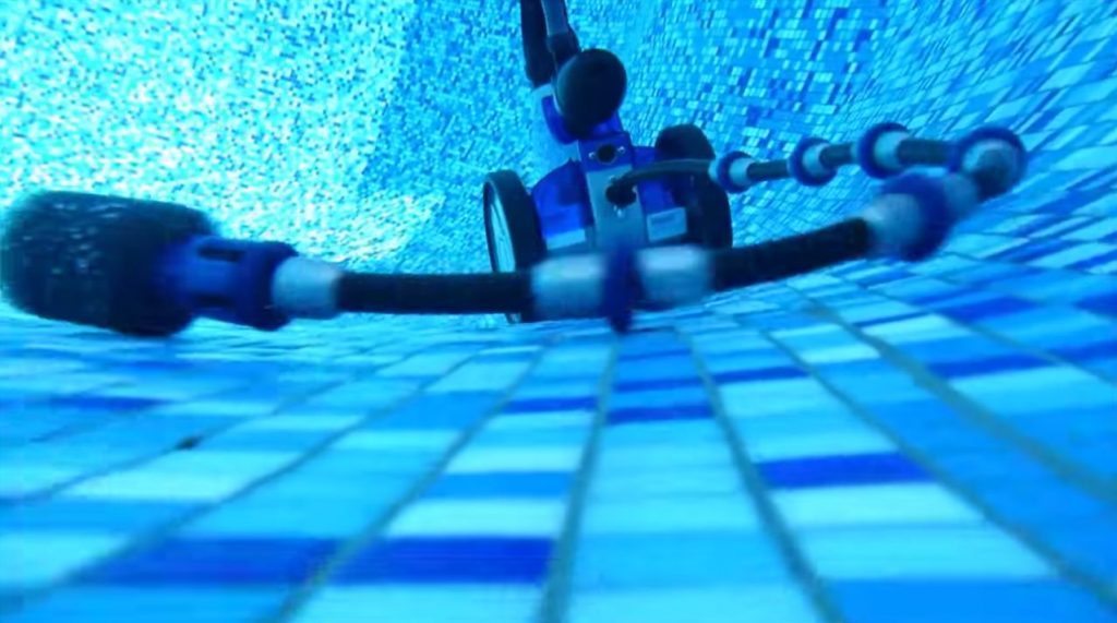 robots de piscine à pression